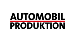 Echtdampf-Hallentreffen Dampfbetriebene Modelle von Eisenbahnen, Straßenfahrzeugen, Schiffen und stationären Anlagen automobil produktion uai